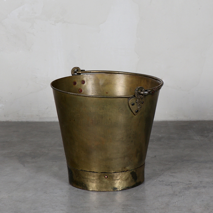 CUBETA COBRE Area Design